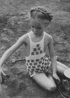 vintage little girls sun suit knitting pattern swim suit 1950s