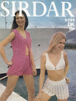 vintage ladies bikini and shorts crochet pattern sirdar 5295 1970s