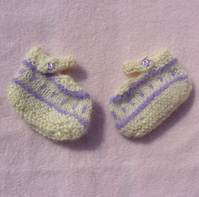 hand knitted baby shoes